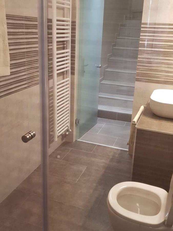 Lefkaditika Luxury Apartment Preveza Exteriör bild